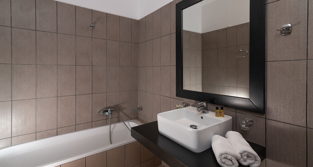 Superior Suite, Sea View - Photo 6