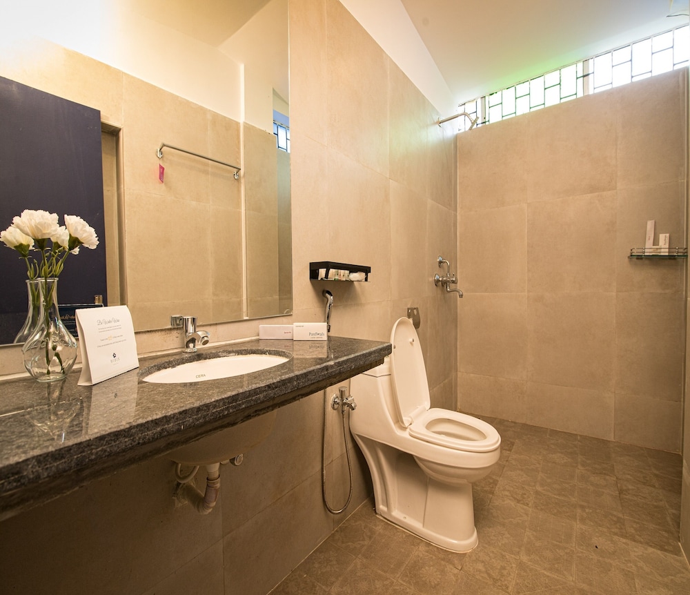 Premium Room - Photo 5