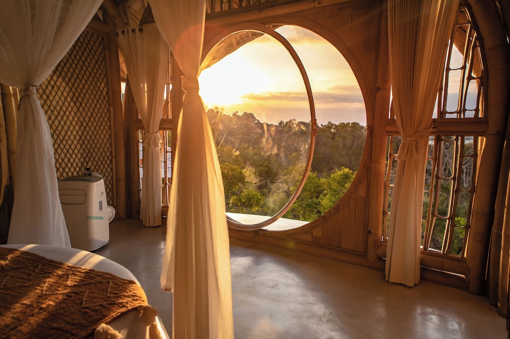 Shell Villa with Rooftop Pool View - Photo 39