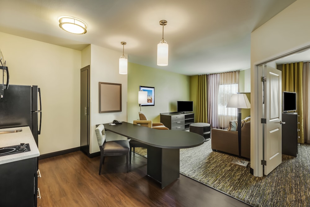 Suite, 1 Bedroom photo 3