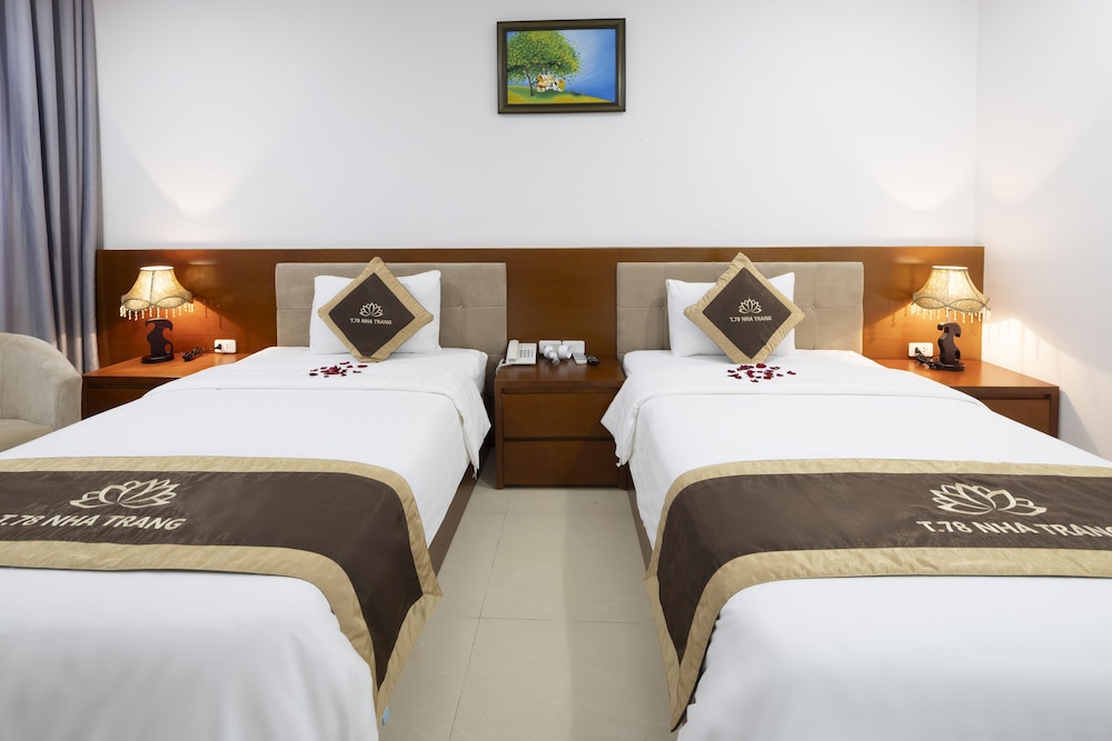 Deluxe Double or Twin Room - Photo 6