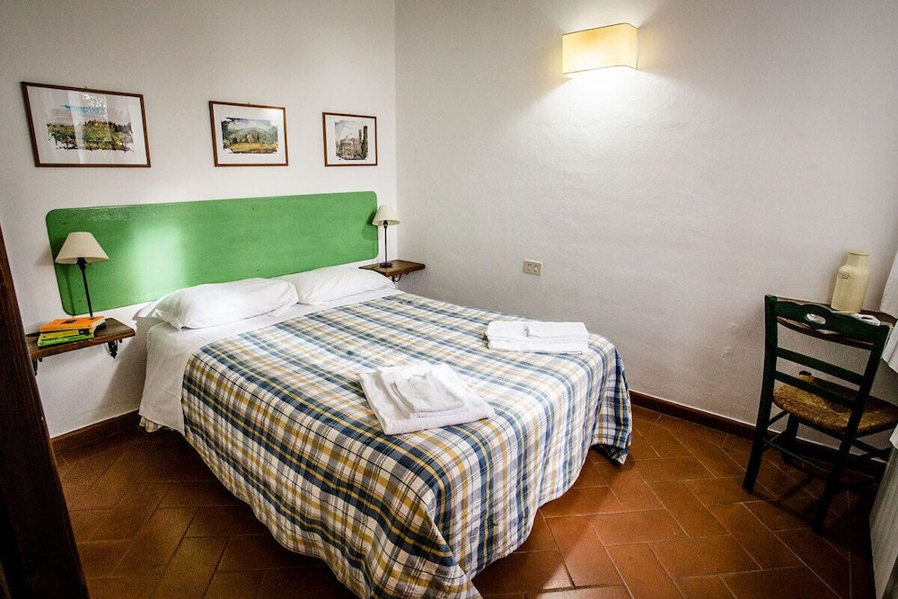 Comfort Apartment, 2 Bedrooms, Patio, Garden View photo 1