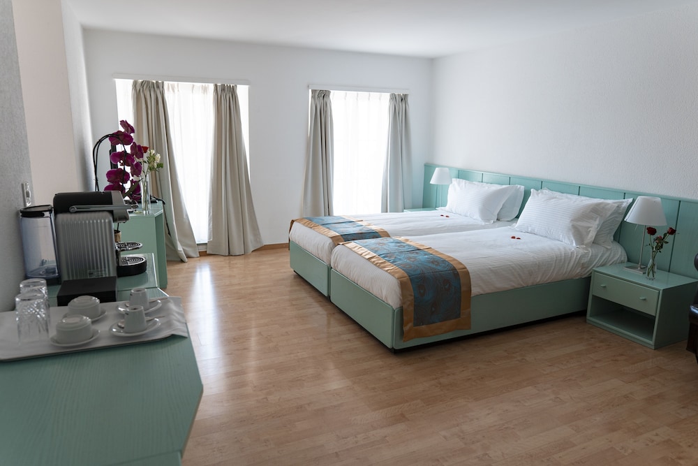 Family Suite (Twin)