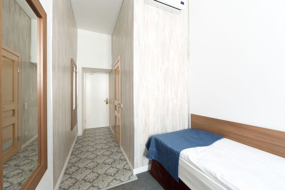 Standard Twin Room photo 3
