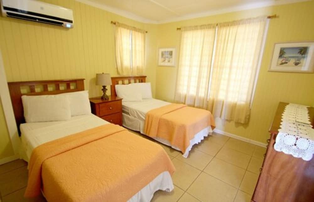 Superior Room, 2 Queen Beds, Beachfront photo 2