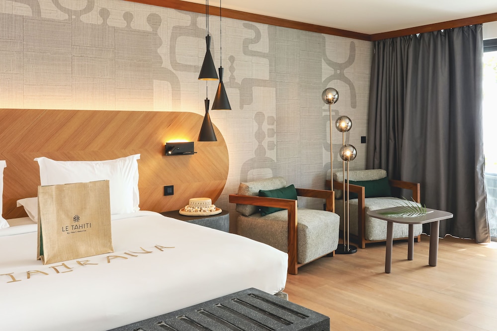 Signature Room, Hot Tub, Oceanfront