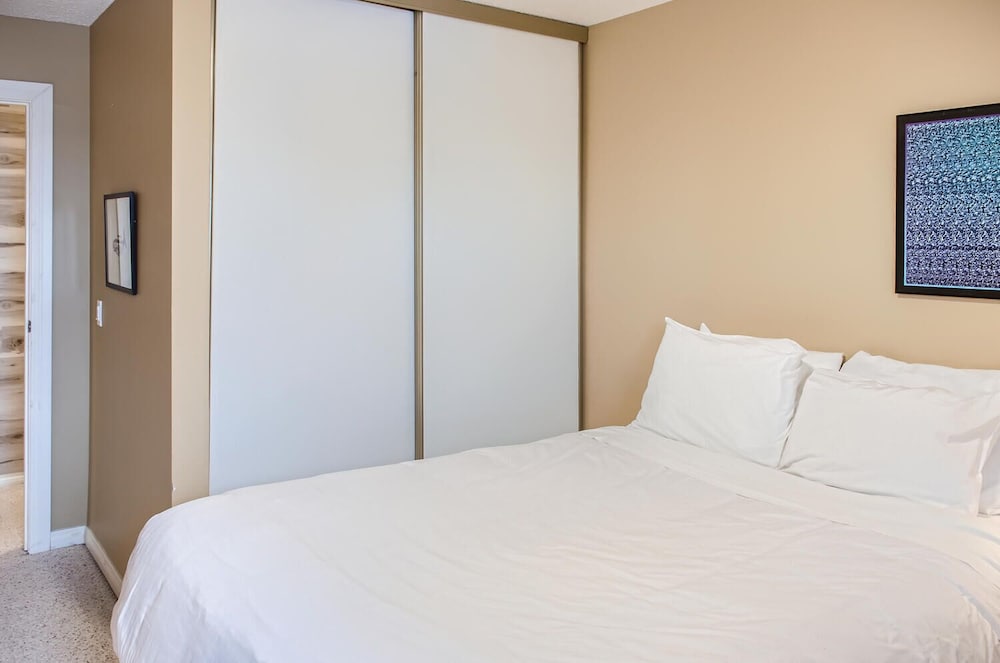 Condo photo 3