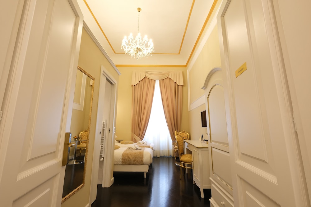 Superior Twin Room photo 3