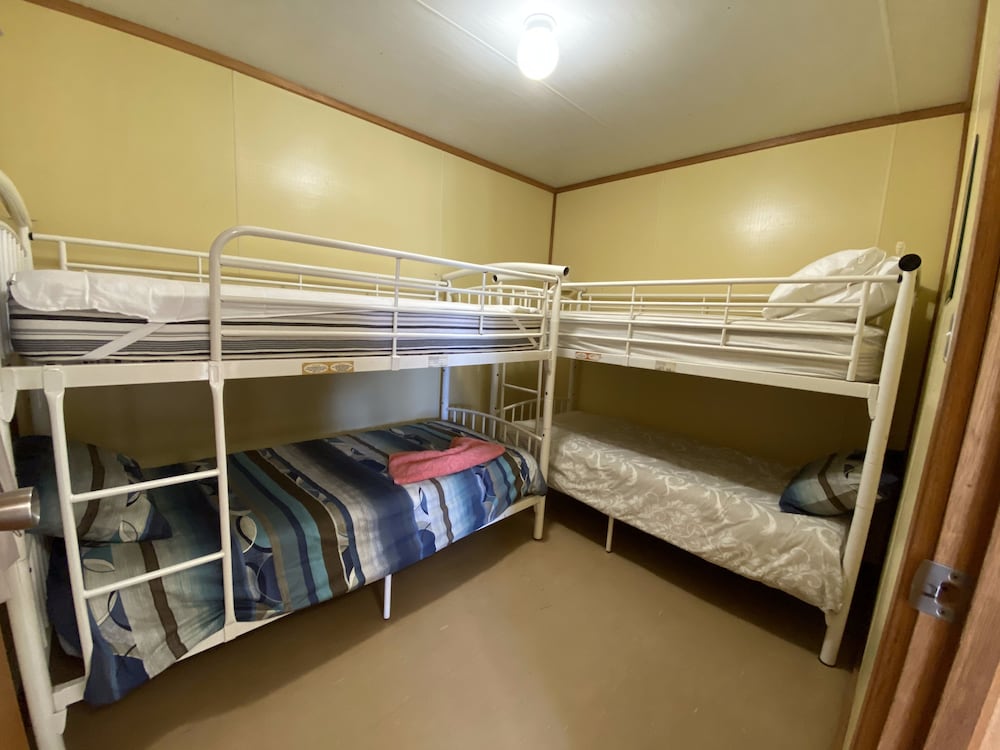 Cabin, 2 Bedrooms photo 1