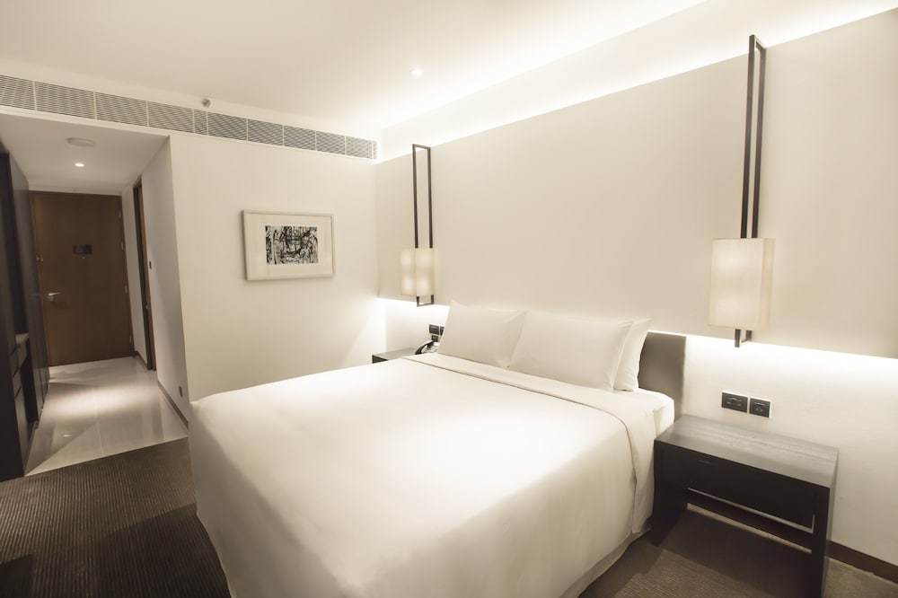 Executive Room, 1 King Bed - Photo 3