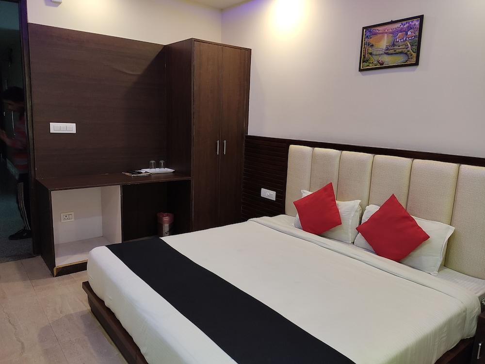 Deluxe Double Room - Photo 5