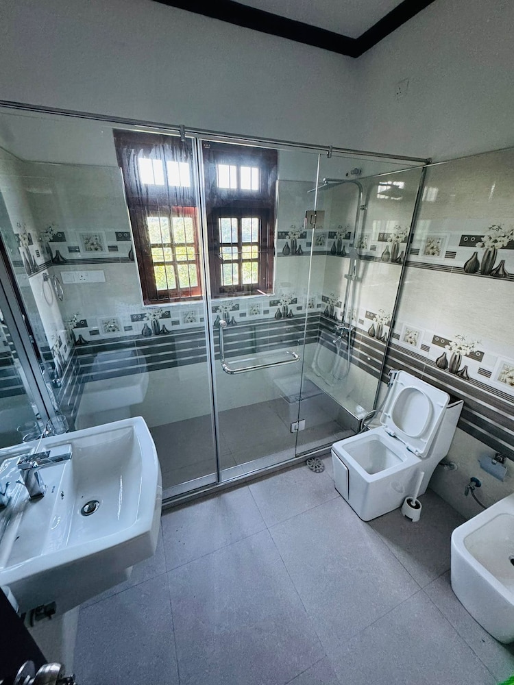 Family Double Room, Balcony, Mountain View photo 2