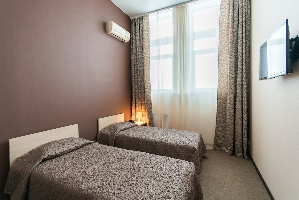 Standard Twin Room photo 1