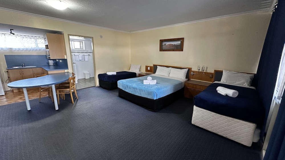 Self-Contained Family Suite for 5 (Ground Floor) photo 1