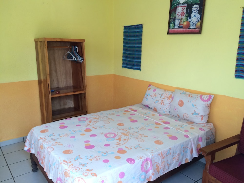 Economy Double Room, 1 Double Bed photo 2