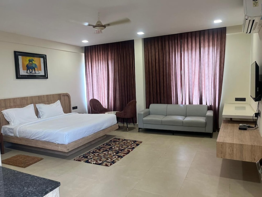 Executive Room