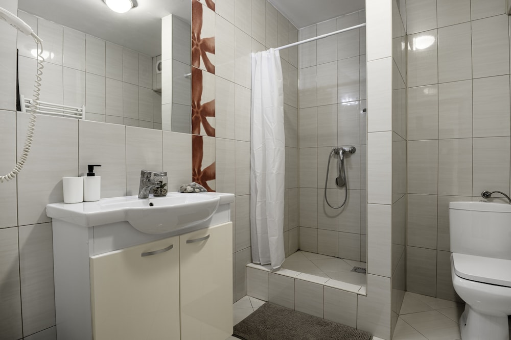Deluxe Twin Room photo 2