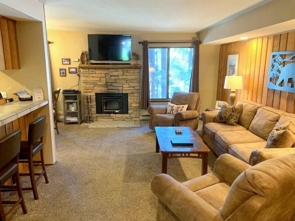 Condo, 1 Bedroom