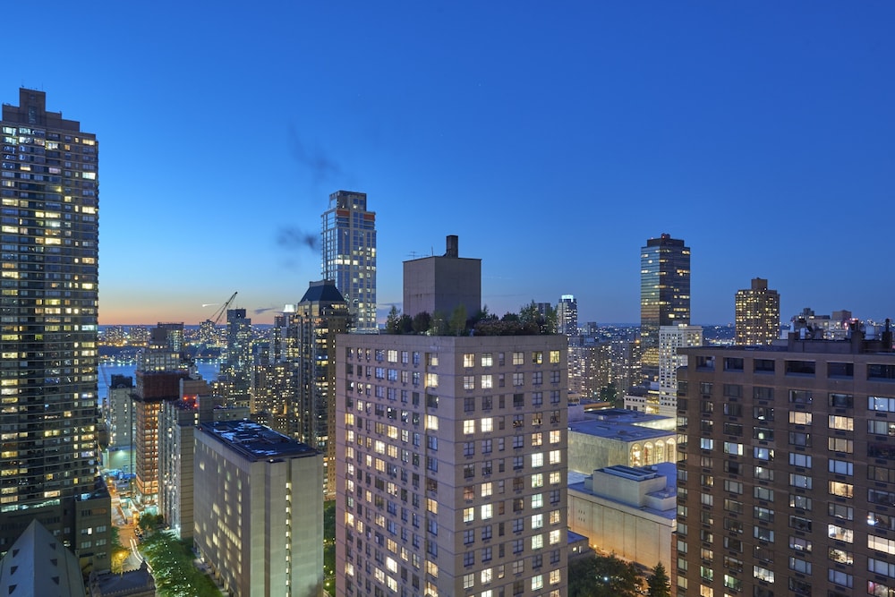 Hudson River View, Room thumbnail 5