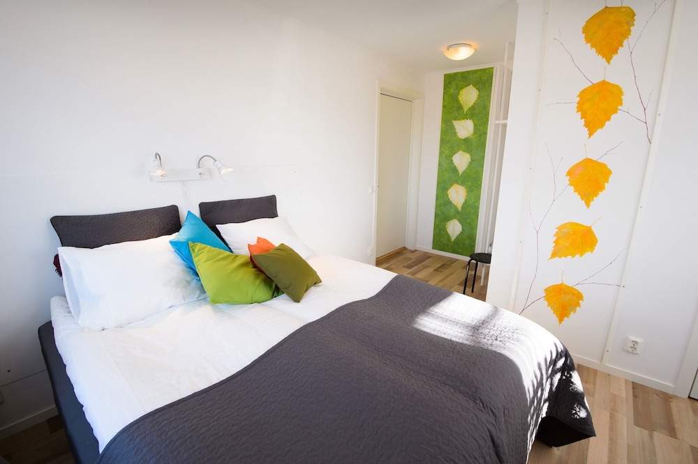 Twin Room (Ground Floor)