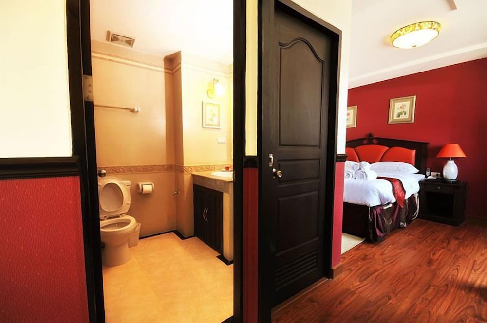 Family Suite - Photo 9