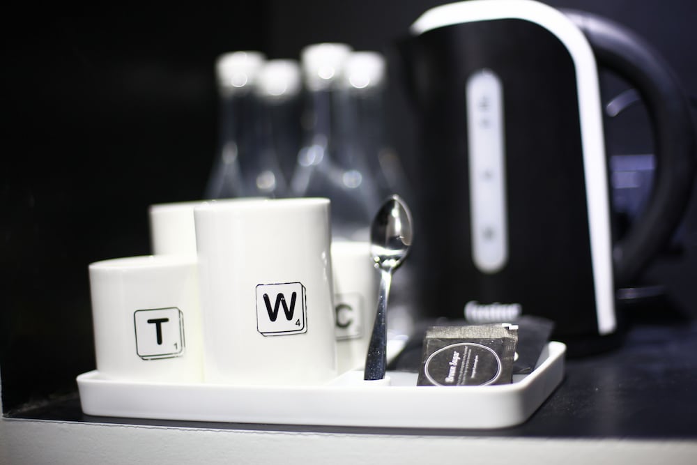 Deluxe Twin - Free Co-Working space 24 hrs. - Photo 4