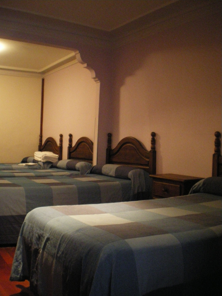 Quadruple Room, Shared Bathroom