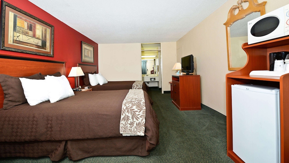 Room, 2 Double Beds, Accessible, Non Smoking photo 2