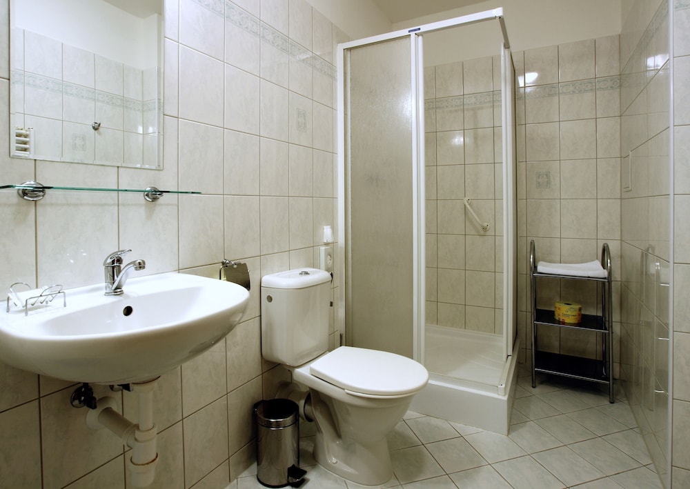 Standard Single Room photo 2
