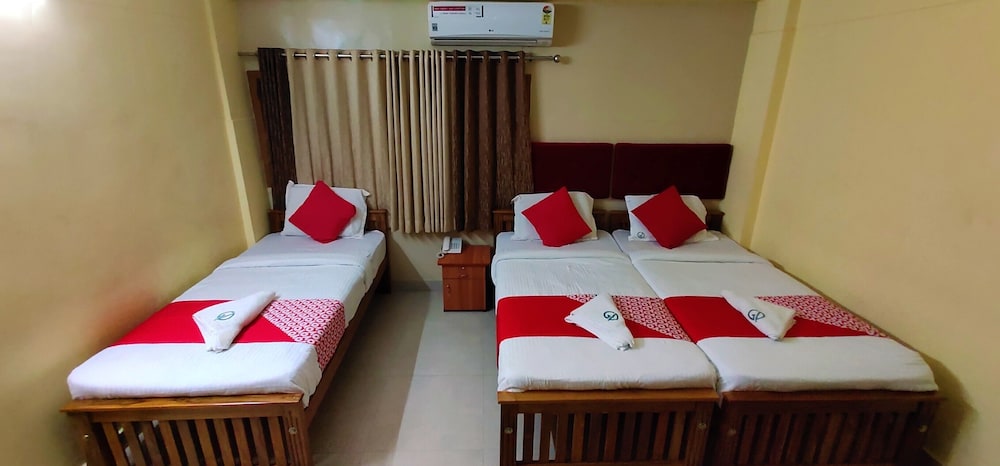 Classic Triple Room - Photo 5