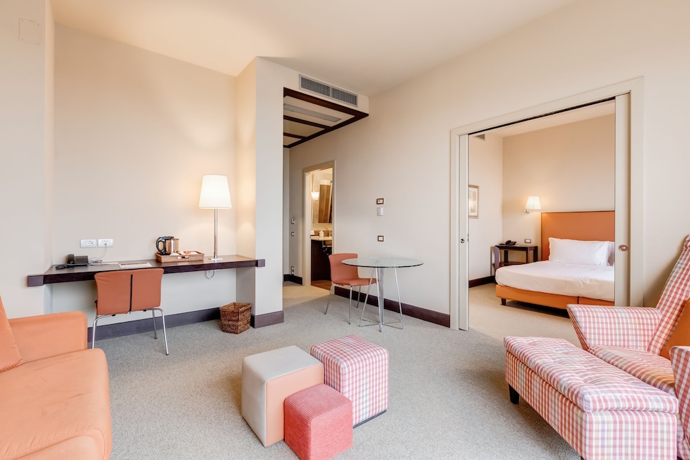 Junior Triple Room
