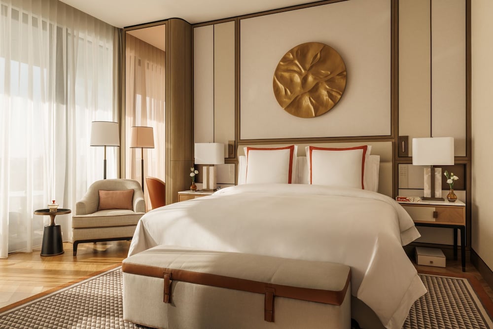 Ocean Deluxe Room with Iconic Burj Al Arab Views - includes Private Terrace (11 sqm) photo 2