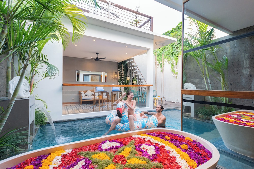 Grand Villa, 1 Bedroom, Private Pool - Photo 2