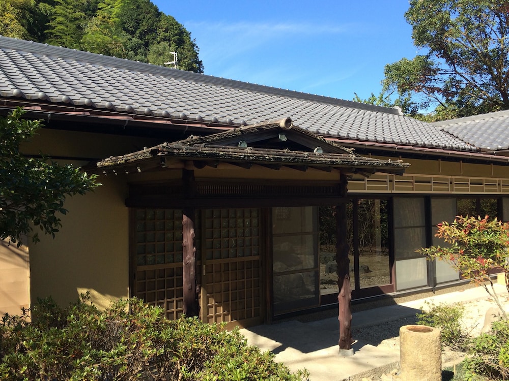 Traditional Suite (with private open air bath) photo 3