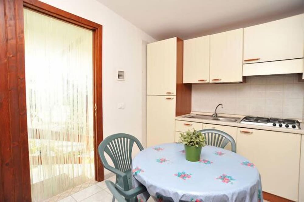 Apartment, 2 Bedrooms (4 Pax) photo 2