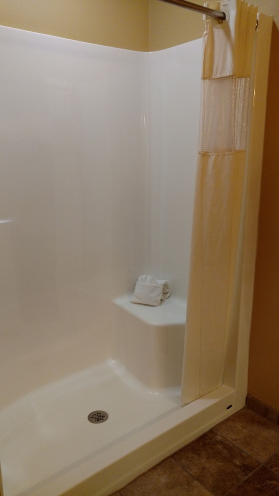 Suite, 1 King Bed, Accessible, Jetted Tub - Photo 6