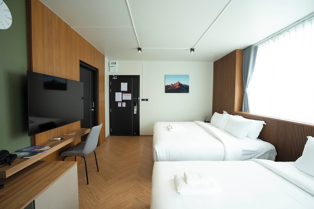 Deluxe Room, 1 Bedroom photo 3
