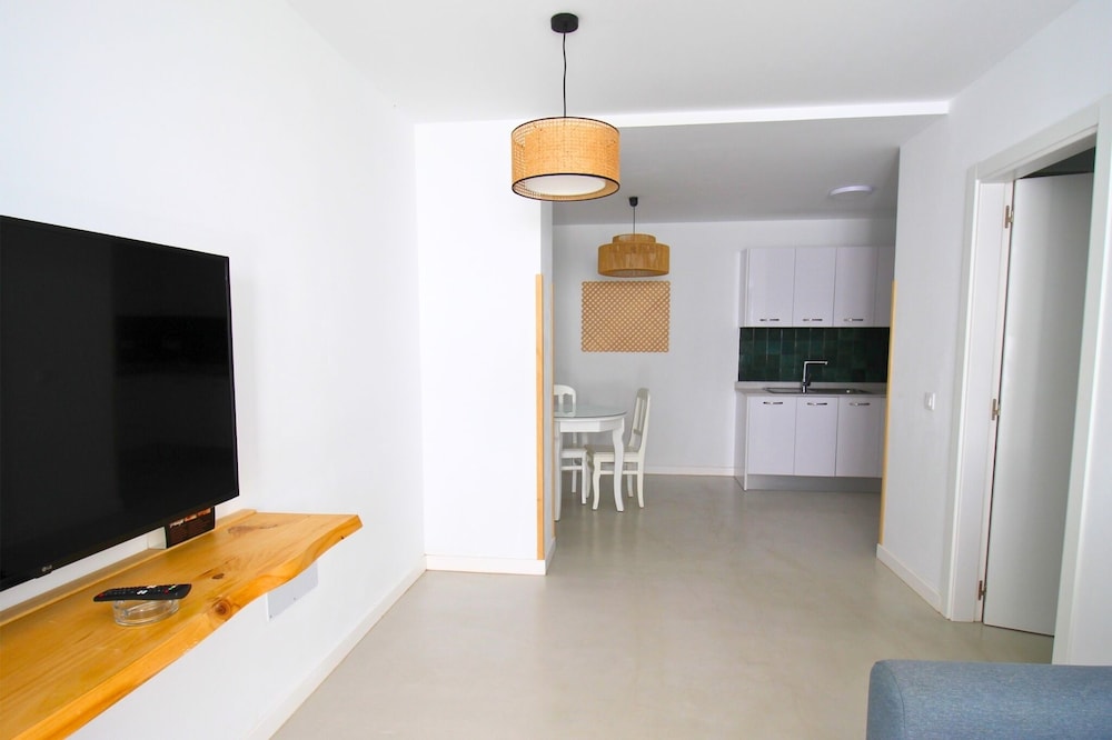 Comfort Apartment, 1 Bedroom, Terrace - Photo 9