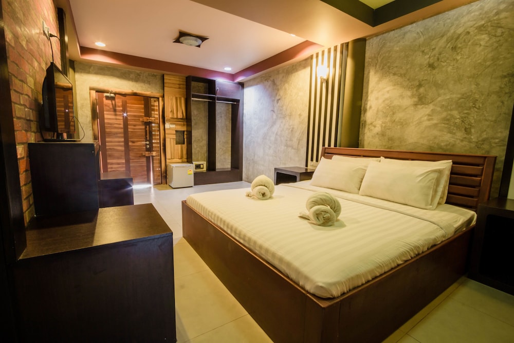 Standard Double or Twin Room photo 1