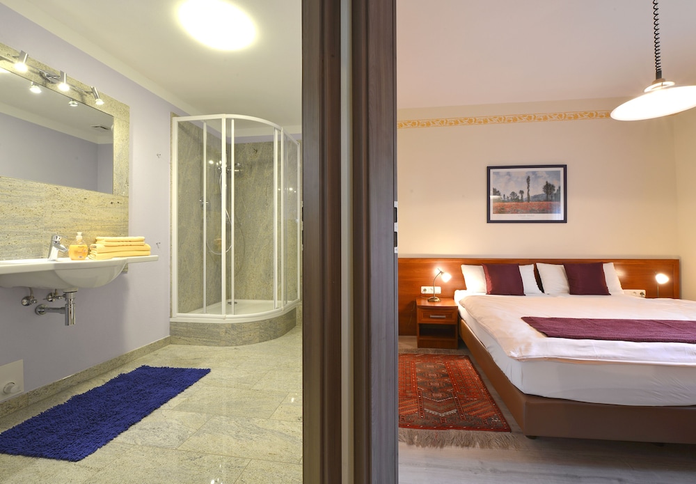 Comfort Room - Photo 5