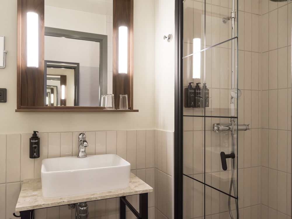 Standard Room - Photo 5