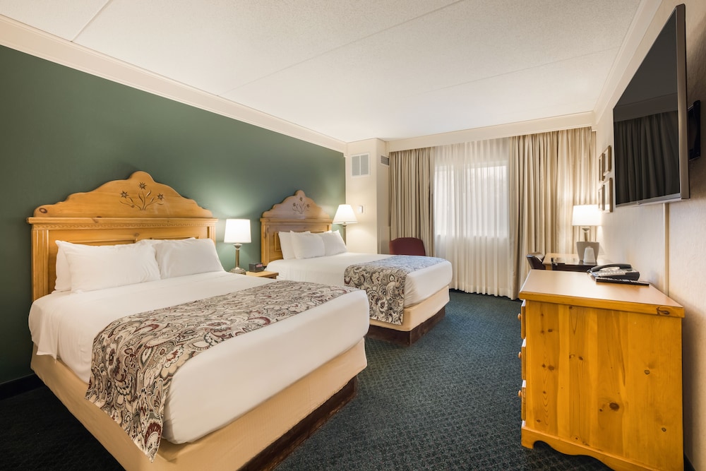 Deluxe Room, 2 Queen Beds, Non Smoking