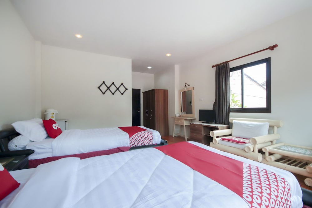 Deluxe Twin Room photo 3
