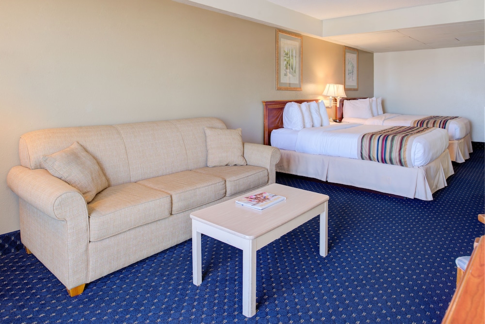 Standard Suite, Ocean View - Photo 3