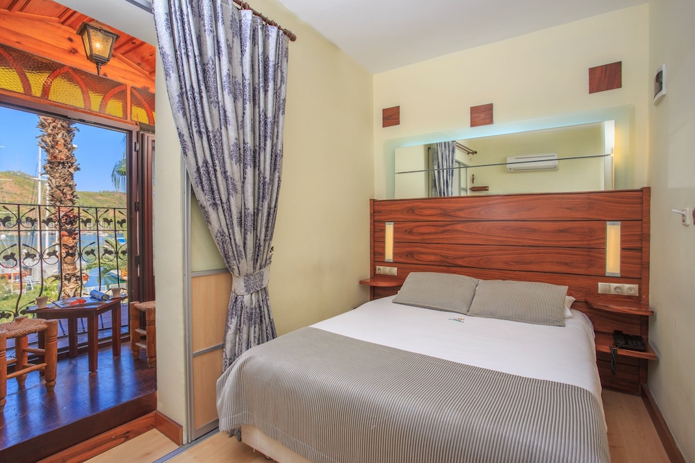 Standard Room, Sea View - Photo 1