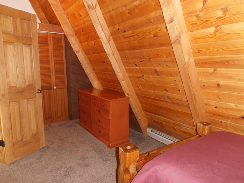 Condo, 3 Bedrooms, 2 Bathrooms photo 1