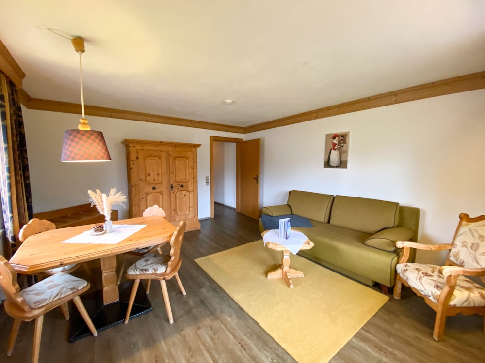 Family Room photo 2