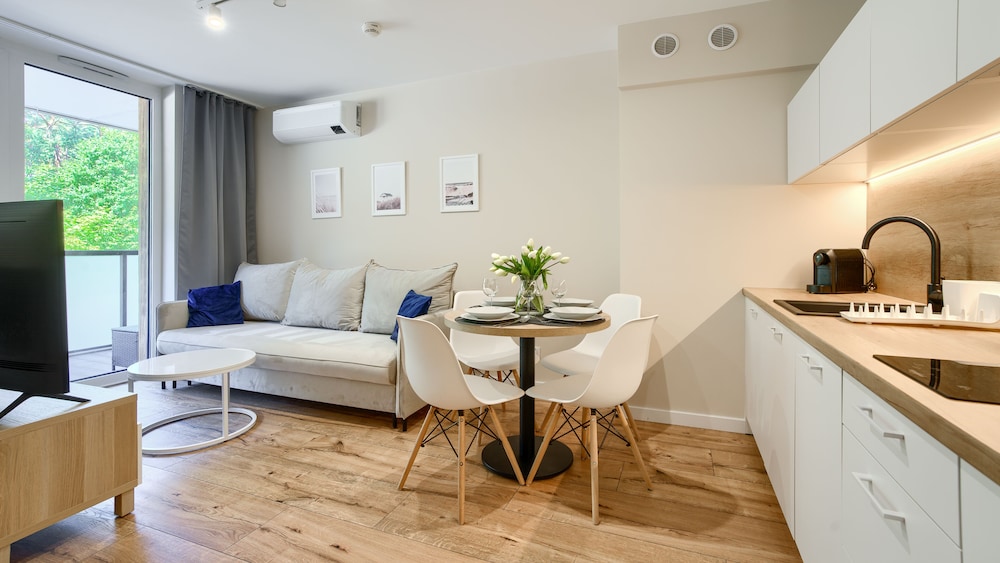 Apartment (0.1) photo 2