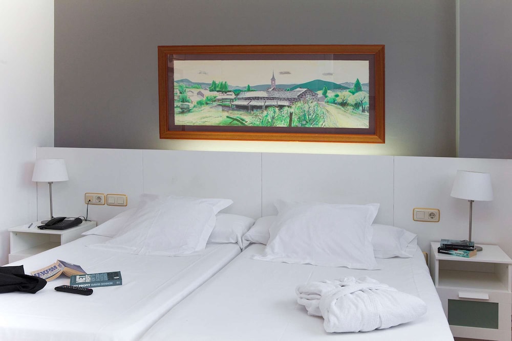 Aparthotel Atenea Barcelona — photo 112