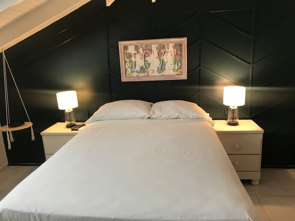 Basic Double Room, 1 Bedroom photo 2